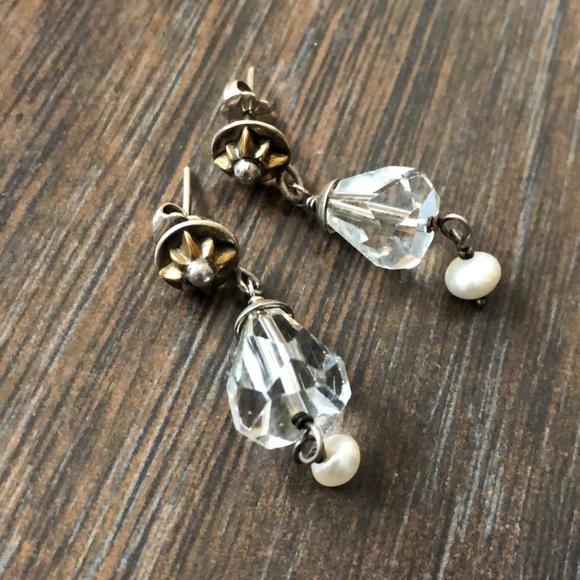 Quartz crystal pearl drop earrings - Picture 7 of 8